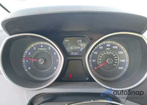 2015 Hyundai Elantra Se z USA, uszkodzony, nr VIN KMHDH4AE5FU347980